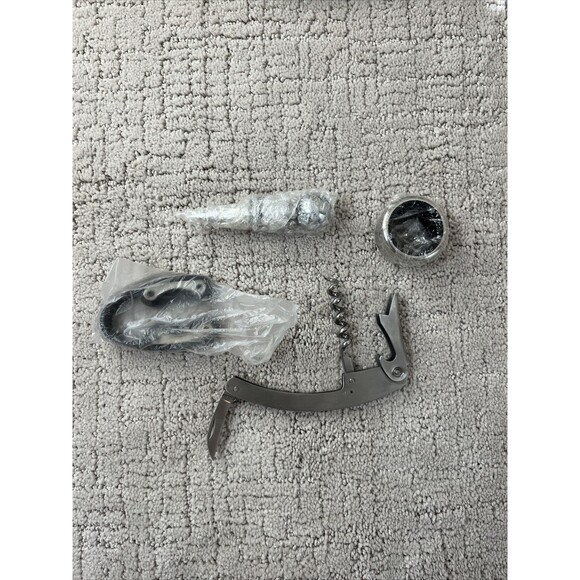 Wine Opener Kit 4 Pcs Set In Zipper Case New Bar Tools.euc - Picture 12 of 16